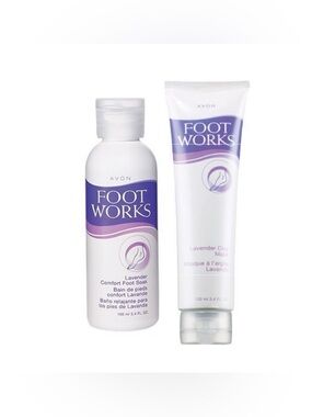 AVON FOOTWORKS LAVENDER CLAY MASK & SOAK SET (NEW WITH TAGS)